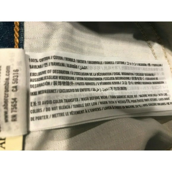 NWT ABERCROMBIE & FITCH Denim Skirt Sz 8 Light Wash Embroidered #63208 - Picture 4 of 5